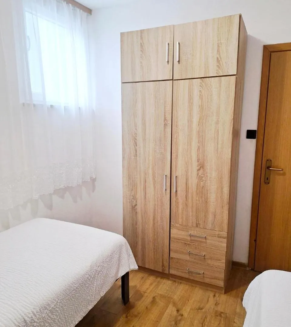 2 Bedroom Apartment Near The Sea Rovinj